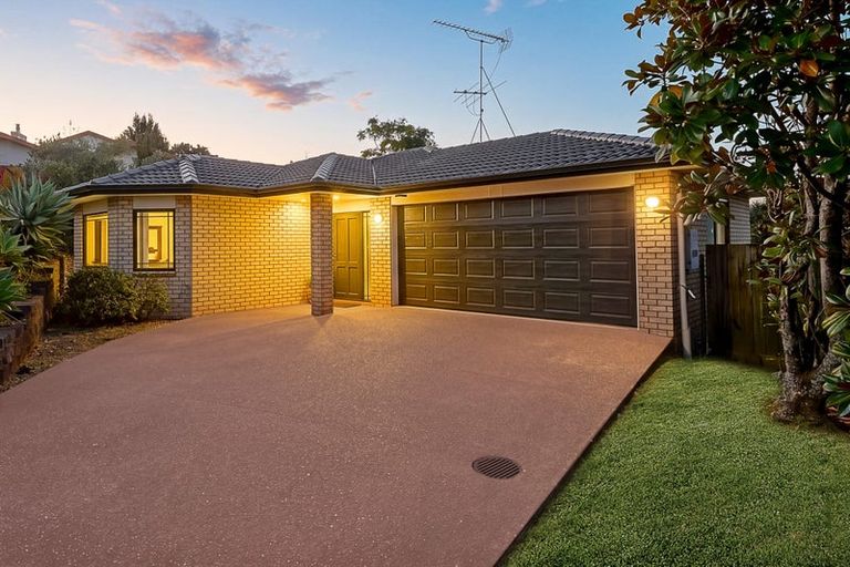 Photo of property in 9 San Ignacio Court, Henderson, Auckland, 0612