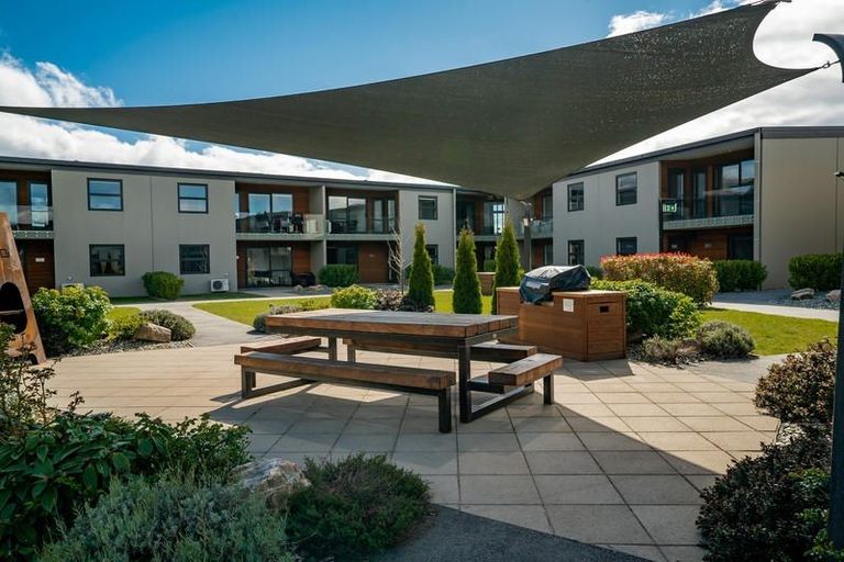 Photo of property in 11 Silverstone Drive, Cromwell, 9384