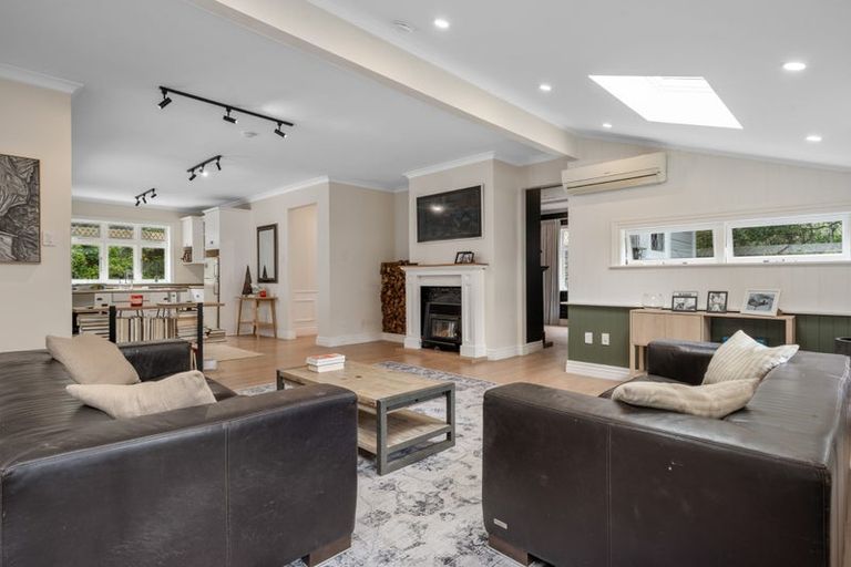 Photo of property in 215 Takapu Road, Takapu Valley, Wellington, 5028