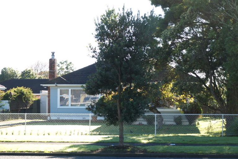 Photo of property in 99 Buckland Road, Mangere East, Auckland, 2024