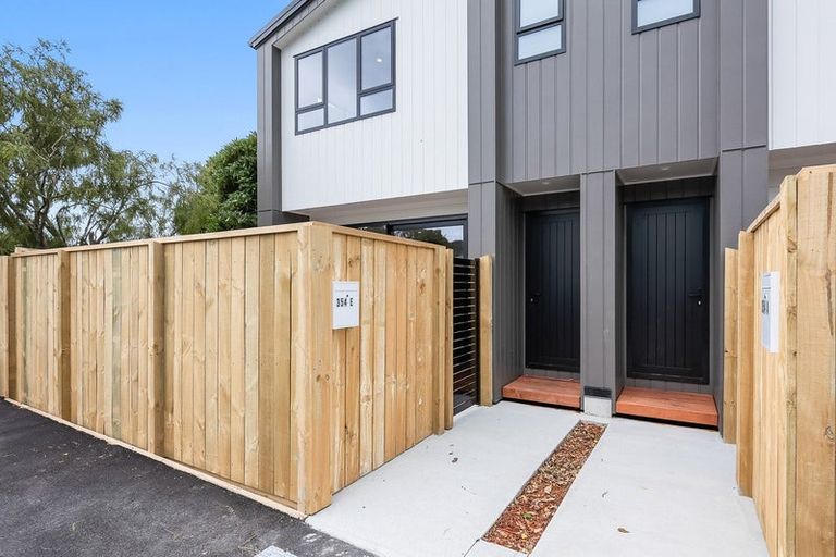 Photo of property in 354e Fergusson Drive, Heretaunga, Upper Hutt, 5018