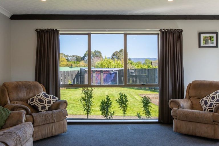 Photo of property in 115 Guy Street, Dannevirke, 4930