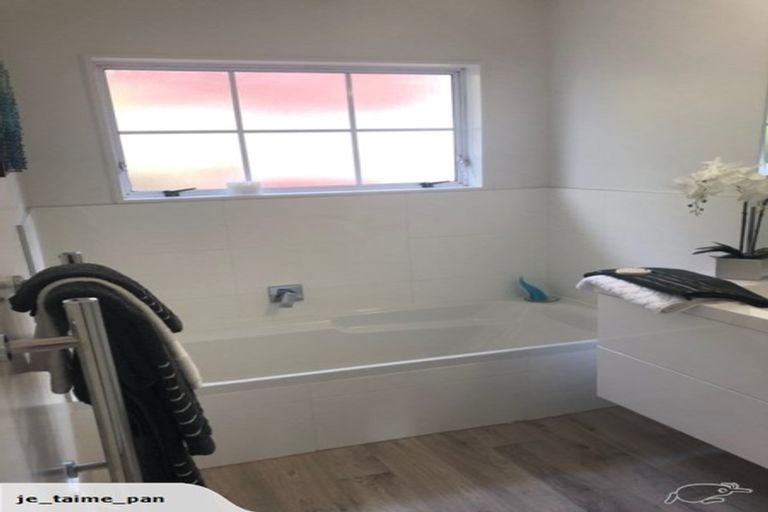 Photo of property in 1/5 Glamorgan Drive, Torbay, Auckland, 0630