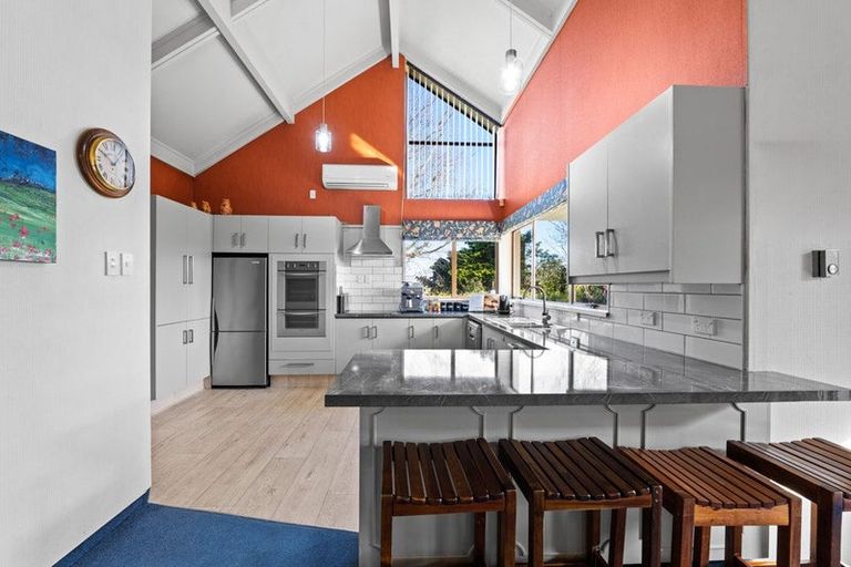 Photo of property in 15 Quin Crescent, Hawera, 4610