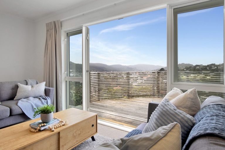 Photo of property in 3 Voltaire Street, Karori, Wellington, 6012