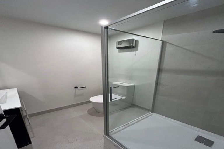 Photo of property in 9a/5 Maronan Street, Woolston, Christchurch, 8023