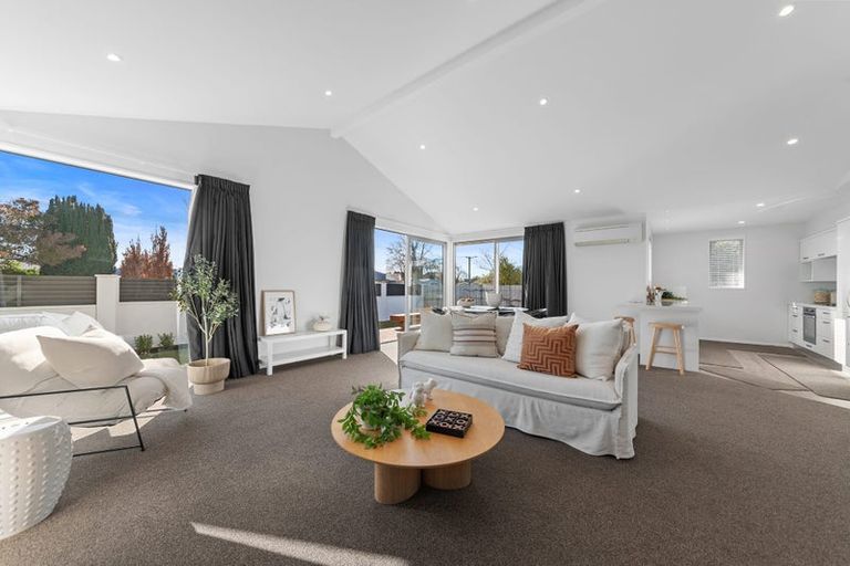 Photo of property in 58 Mcfaddens Road, St Albans, Christchurch, 8052