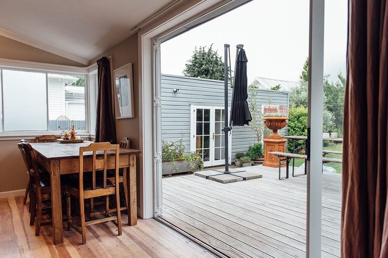 Photo of property in 53 Vigor Brown Street, Napier South, Napier, 4110