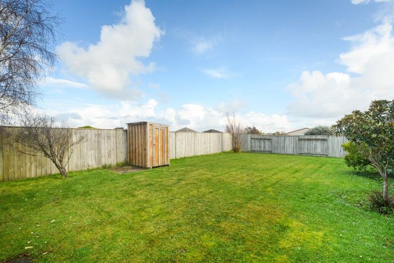 Photo of property in 34 Geneva Terrace, Kelvin Grove, Palmerston North, 4414
