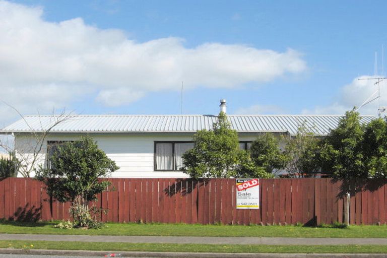 Photo of property in 74b Hartford Avenue, Papamoa Beach, Papamoa, 3118