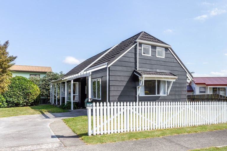 Photo of property in 27 Tobin Place, Richmond Heights, Taupo, 3330