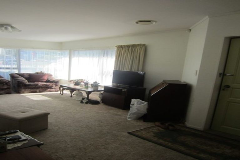 Photo of property in 48a Oxford Street, Tawa, Wellington, 5028