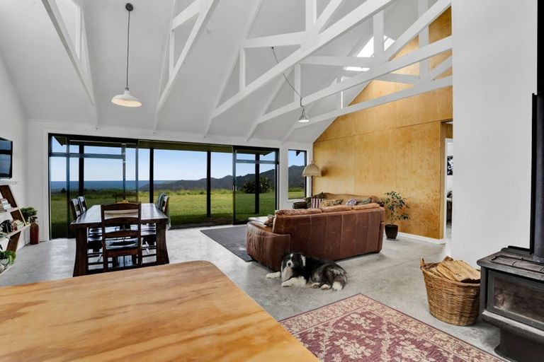 Photo of property in 749 Upper Pitone Road, Pitone, New Plymouth, 4374