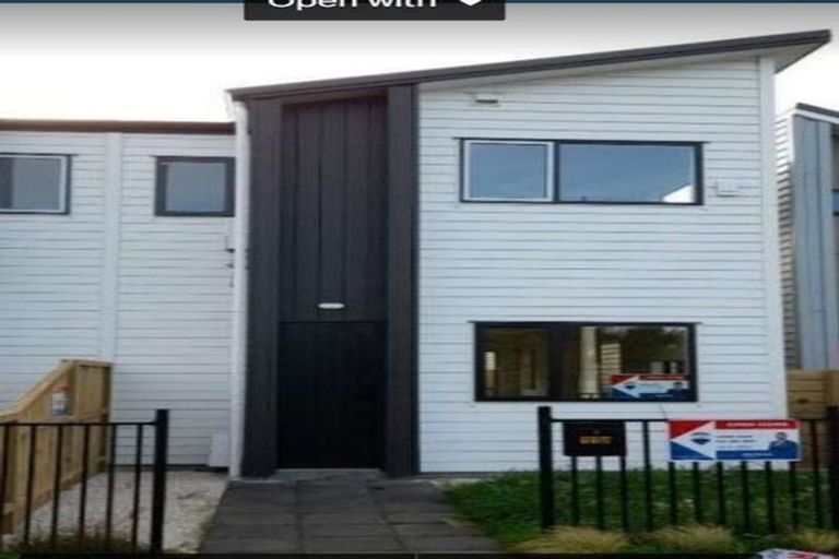 Photo of property in 99a Grove Road, Papakura, 2110