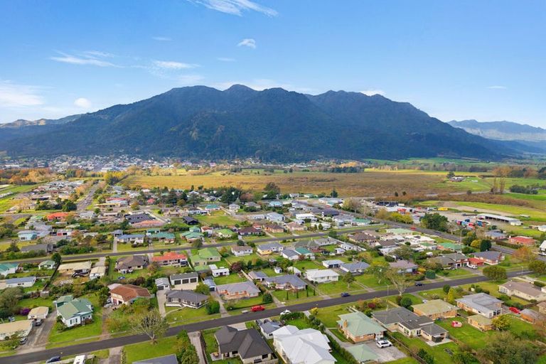Photo of property in 9 Churchill Avenue, Te Aroha, 3320