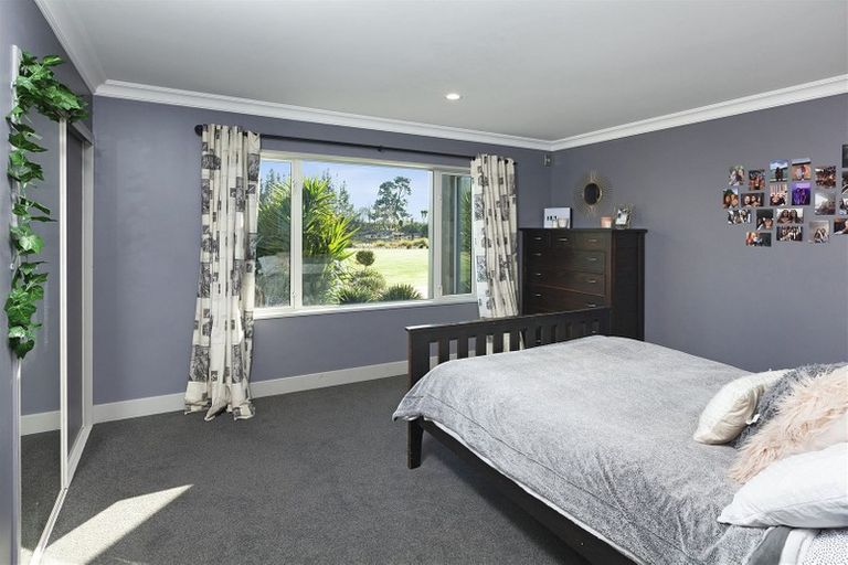 Photo of property in 180 Flaxton Road, Rangiora, 7691