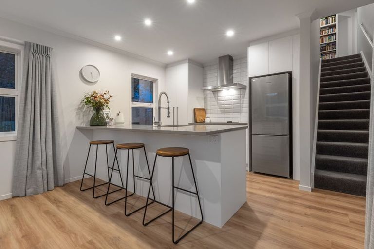 Photo of property in 46 Nimmo Avenue West, Waikanae, 5036