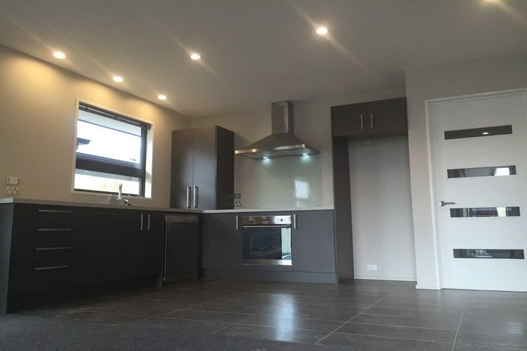 Photo of property in 17 Packard Crescent, Halswell, Christchurch, 8025