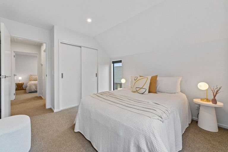 Photo of property in 24 Royal Crescent, Saint Kilda, Dunedin, 9012