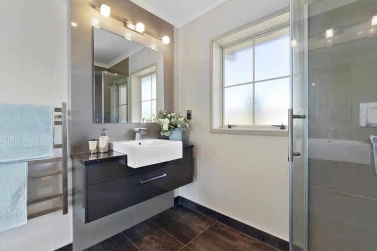 Photo of property in 14 Kenmure Place, Bethlehem, Tauranga, 3110