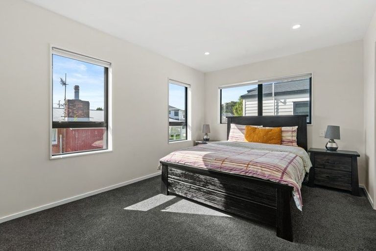Photo of property in 15 Tomlinson Street, Hillpark, Auckland, 2102