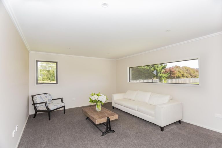 Photo of property in 11 Salisbury Crescent, Oamaru North, Oamaru, 9400