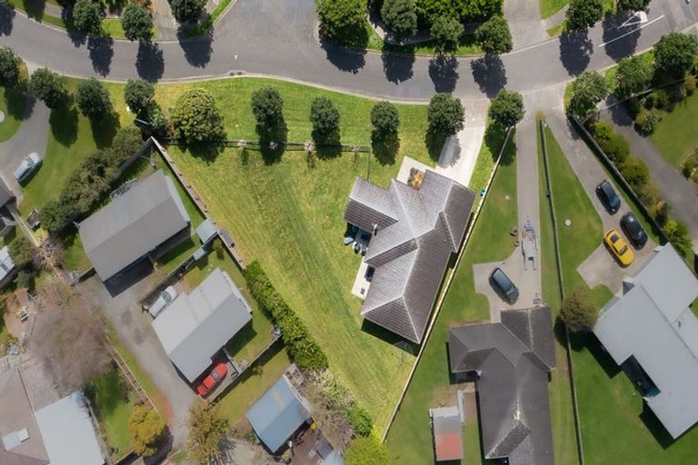 Photo of property in 10 Tamihana Street, Otaki, 5512