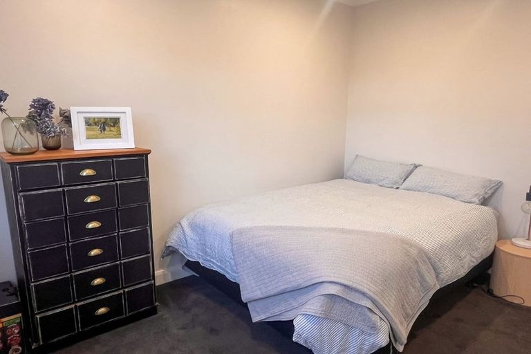 Photo of property in 155 Weston Road, St Albans, Christchurch, 8052