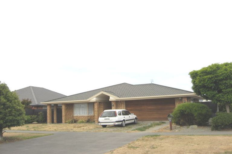 Photo of property in 107 Inwoods Close, Parklands, Christchurch, 8083