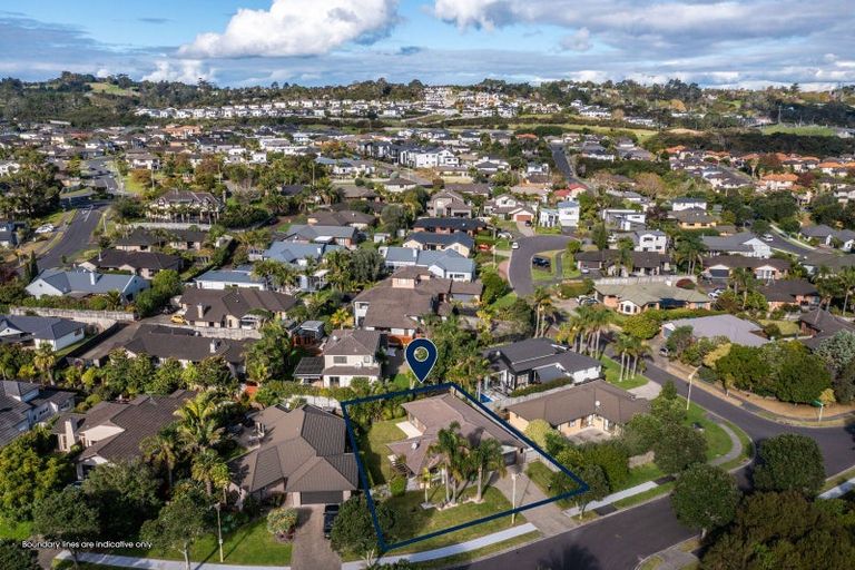 Photo of property in 33 Admirals Court Drive, Greenhithe, Auckland, 0632