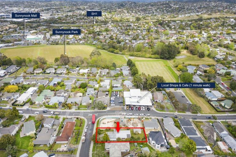 Photo of property in 4 Lyford Crescent, Sunnynook, Auckland, 0620