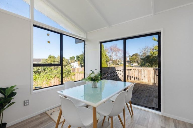 Photo of property in 25 Carter Place, Manurewa, Auckland, 2102