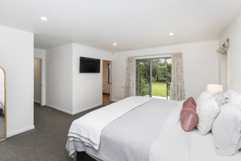 Photo of property in 20 Dunaverty Place, Broomfield, Christchurch, 8042