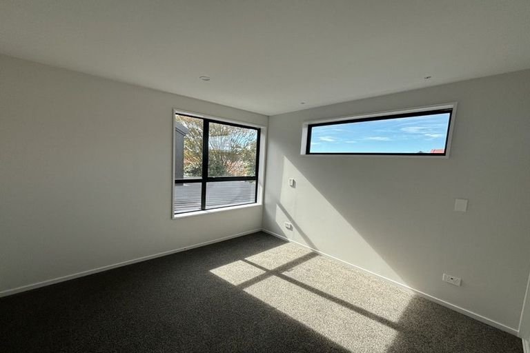 Photo of property in 2/62 Derby Street, St Albans, Christchurch, 8014