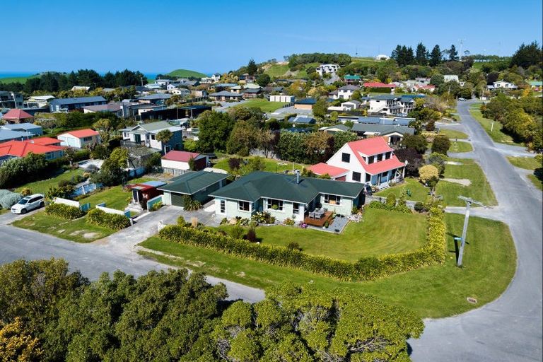 Photo of property in 10 Cromer Street, Kaikoura, 7300