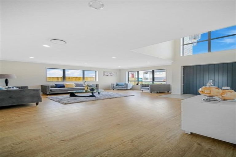 Photo of property in 11 Demeter Street, Flat Bush, Auckland, 2019