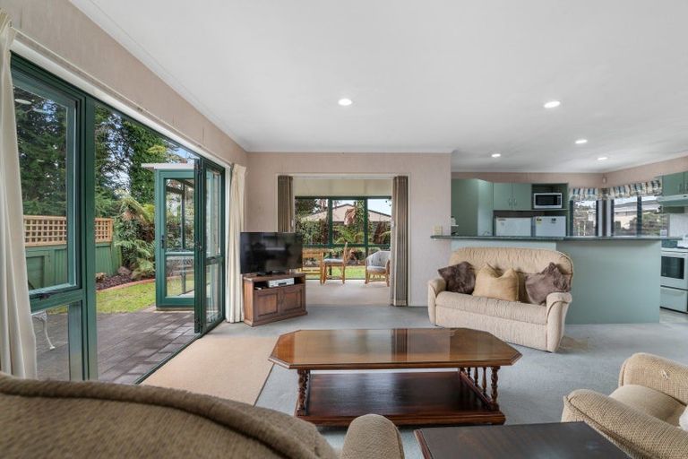 Photo of property in 27a Konene Street, Utuhina, Rotorua, 3015