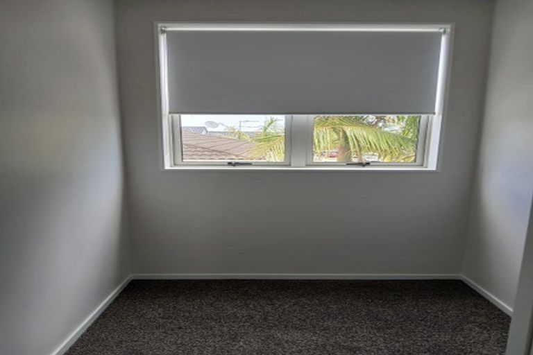 Photo of property in 44 Everglade Drive, Goodwood Heights, Auckland, 2105
