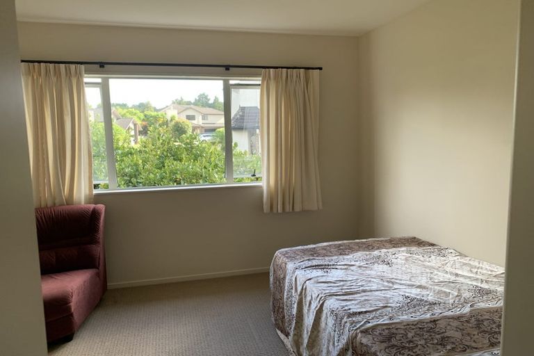 Photo of property in 3 Kouras Place, Flat Bush, Auckland, 2016