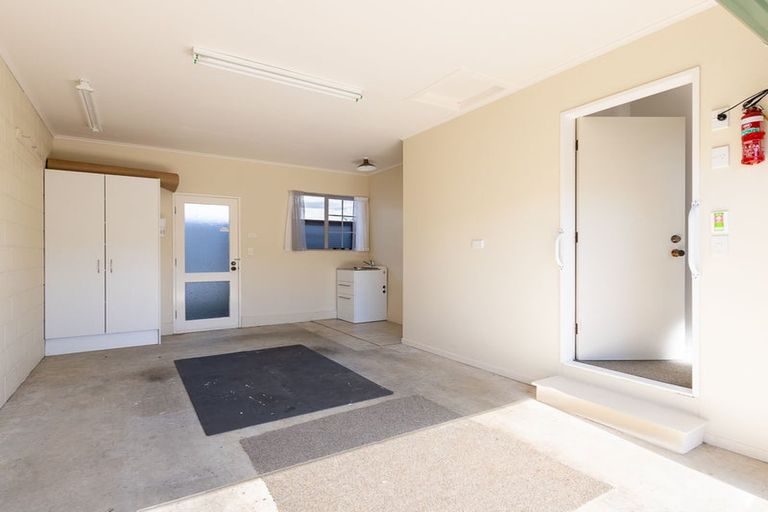 Photo of property in 34b Kapanui Road, Waikanae, 5036