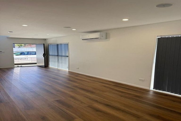 Photo of property in 124a Buckland Road, Mangere East, Auckland, 2024