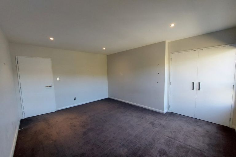 Photo of property in 21 Kopiko Way, Brooklyn, Wellington, 6021