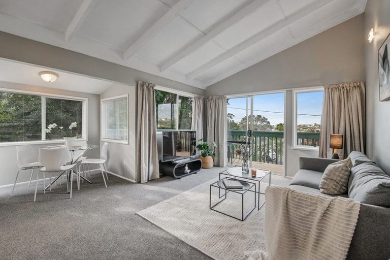 Photo of property in 22 Matai Road, Stanmore Bay, Whangaparaoa, 0932