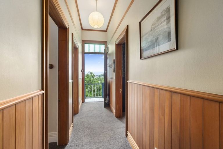 Photo of property in 87 Todman Street, Brooklyn, Wellington, 6021