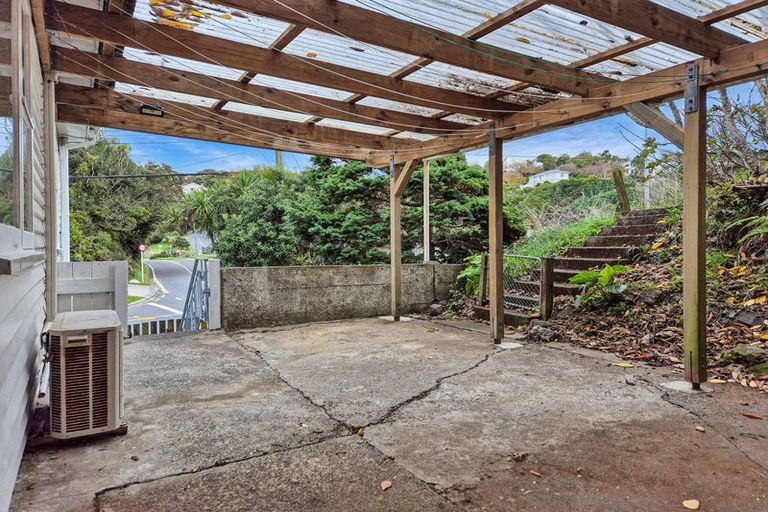 Photo of property in 50 Randwick Road, Northland, Wellington, 6012
