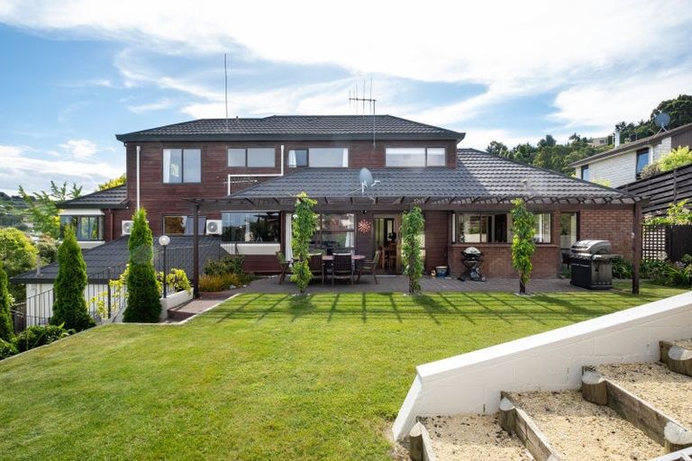 Photo of property in 9 Cumberland Rise, Taradale, Napier, 4112