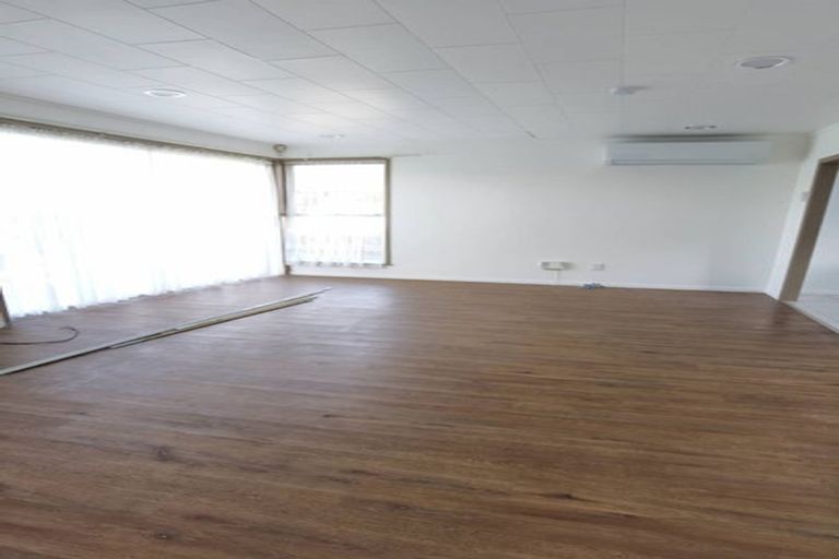 Photo of property in 9 Studfall Street, Pakuranga Heights, Auckland, 2010