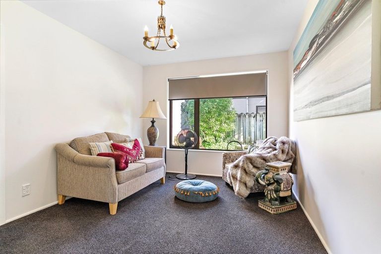 Photo of property in 76a West Street, Greytown, 5712