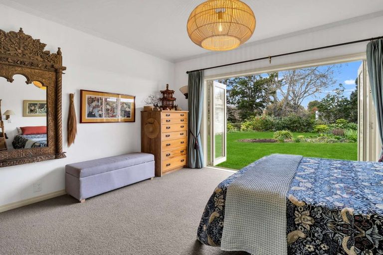 Photo of property in 16 Tregarth Street, Saint Johns Hill, Whanganui, 4501