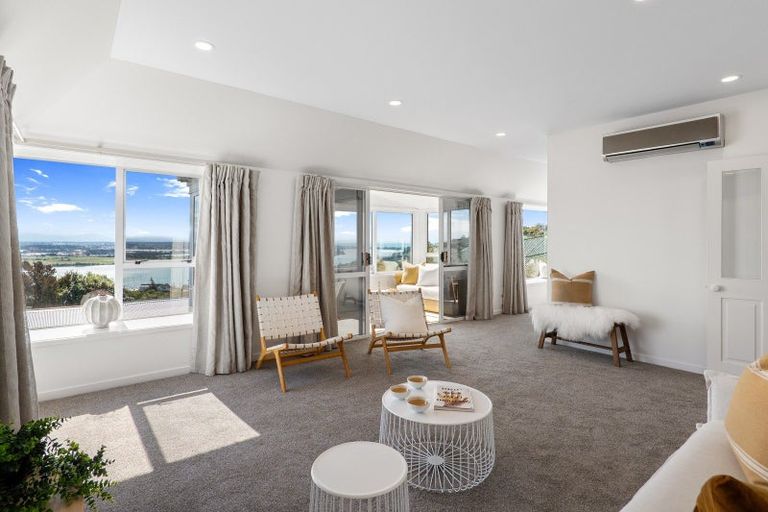 Photo of property in 2/79 Cannon Hill Crescent, Mount Pleasant, Christchurch, 8081